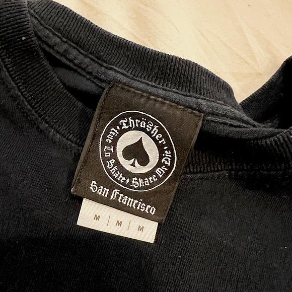 Vintage THRASHER T-shirt - Picture 3 of 3